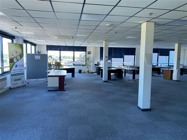 Entrepôt / Local d'activités Location 45130 MEUNG SUR LOIRE