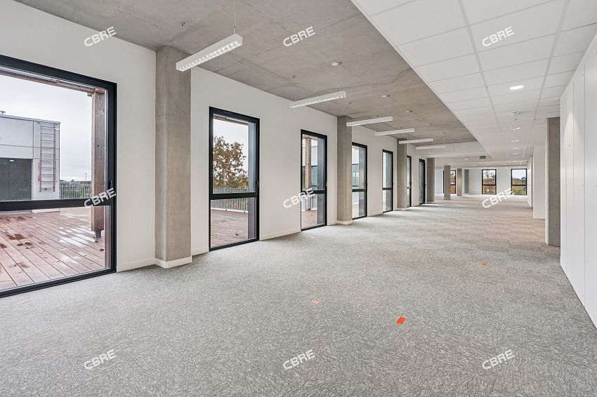Bureau Location 33600 PESSAC 2 RUE MARCEL DASSAULT