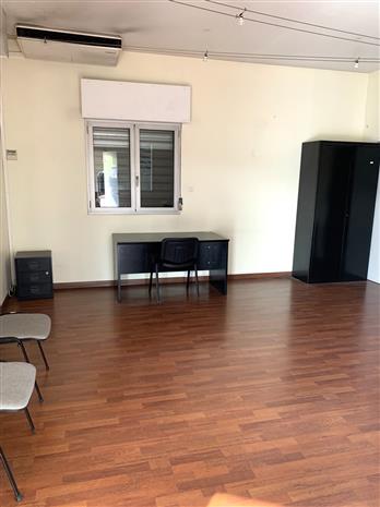 Bureau Location 31140 AUCAMVILLE