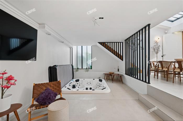 Bureau Location 75018 PARIS