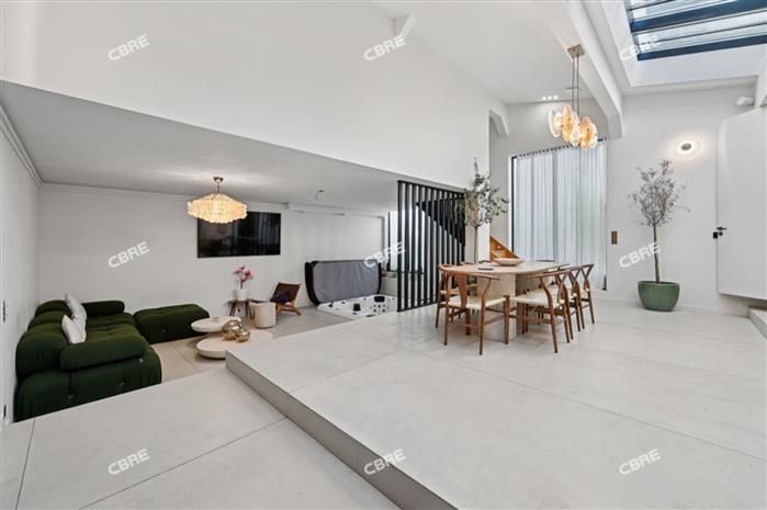 Bureau Location 75018 PARIS