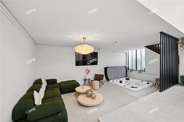 Bureau Location 75018 PARIS