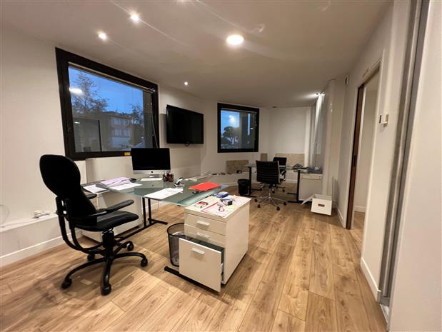 Bureau Location 06200 NICE