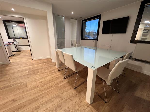 Bureau Location 06200 NICE