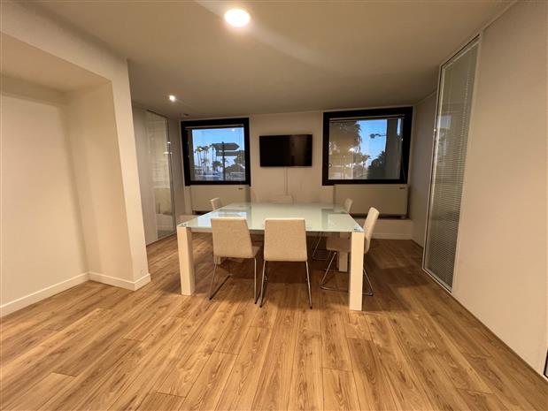 Bureau Location 06200 NICE