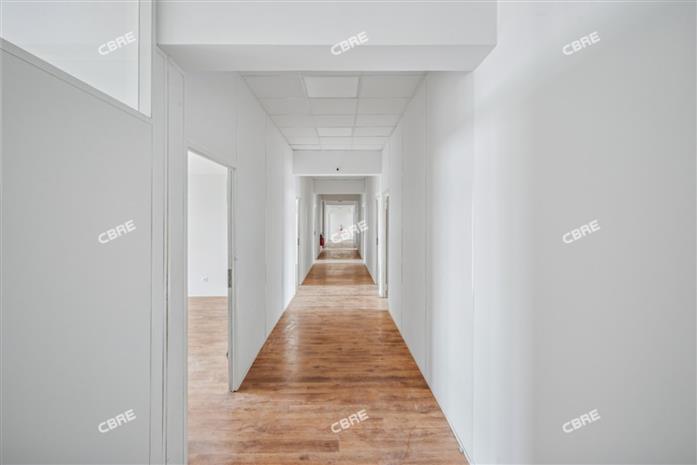 Bureau Location 92390 VILLENEUVE LA GARENNE 60 RUE DE LA BONGARDE