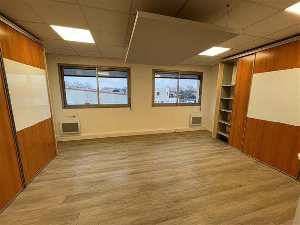 Bureau Location 44119 TREILLIERES 3 RUE LAVOISIER