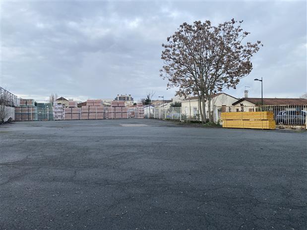 Local d'activités Location 33130 BEGLES
