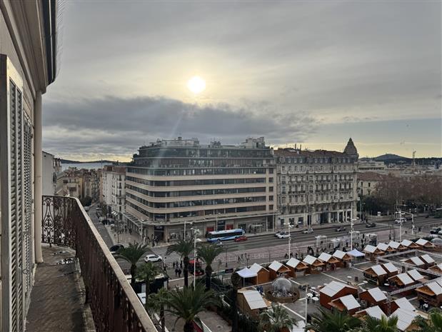 Bureau Vente 83000 TOULON