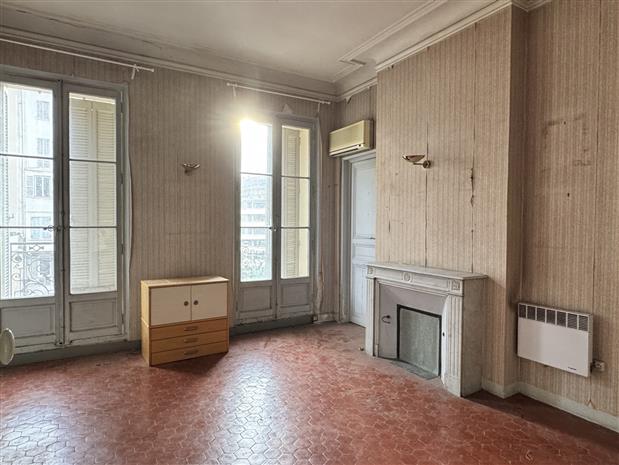 Bureau Vente 83000 TOULON