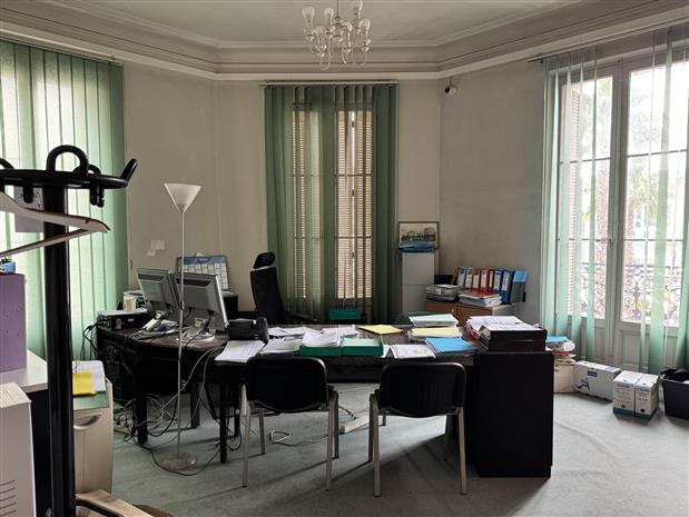 Bureau Vente 83000 TOULON