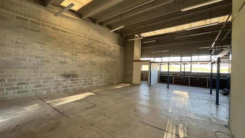 Local d'activités Location 06600 ANTIBES 165 RUE DES CISTES