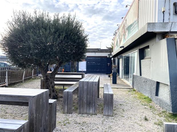 Local d'activités Location 31100 TOULOUSE