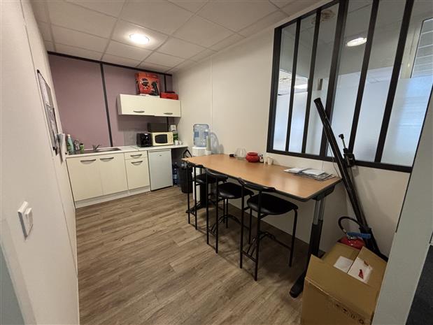 Bureau Location 13016 MARSEILLE