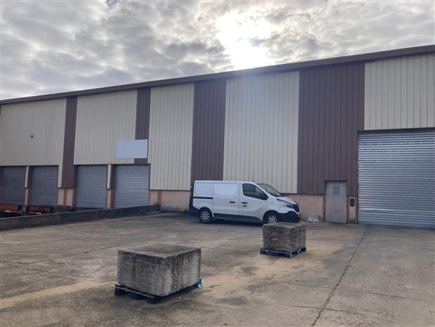 Local d'activités Location 83340 FLASSANS SUR ISSOLE