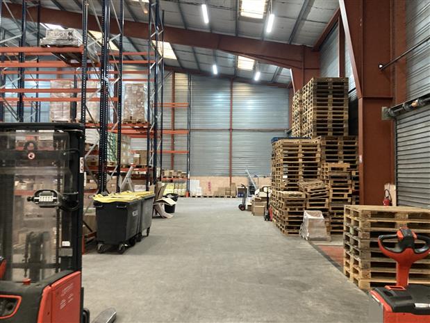 Local d'activités Location 83340 FLASSANS SUR ISSOLE