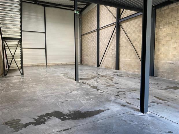 Local d'activités Location 95360 MONTMAGNY