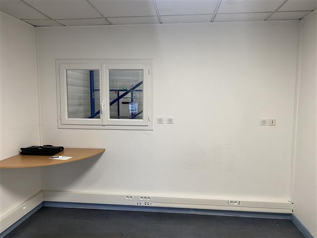 Local d'activités Location 33130 BEGLES