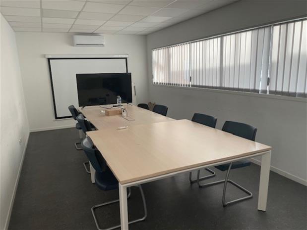 Local d'activités Location 06510 CARROS