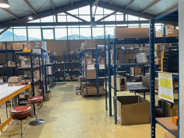 Local d'activités Location 06510 CARROS