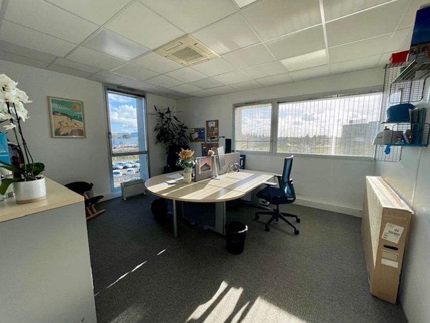 Bureau Location 44800 ST HERBLAIN 4 RUE VASCO DE GAMA