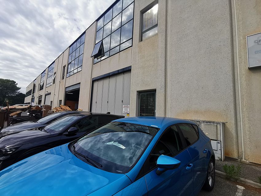 Local d'activités Location 06220 VALLAURIS