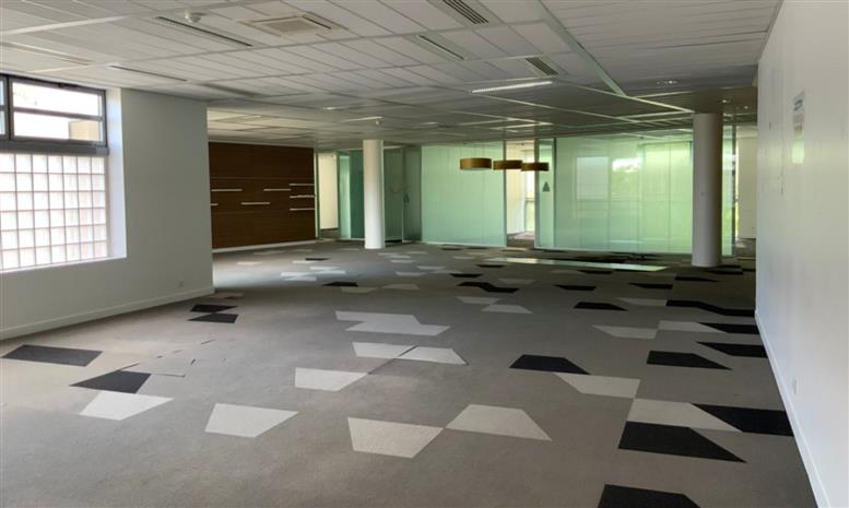 Bureau Location 75019 PARIS  RUE SIGMUND FREUD