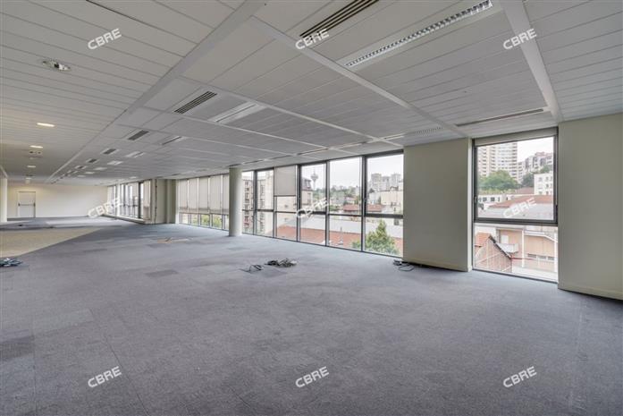 Bureau Location 75019 PARIS  RUE SIGMUND FREUD