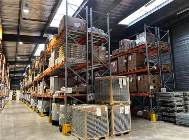 Entrepôt / Local d'activités Location 13290 AIX EN PROVENCE