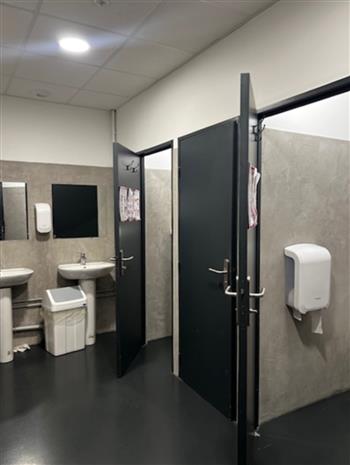 Entrepôt / Local d'activités Location 13290 AIX EN PROVENCE