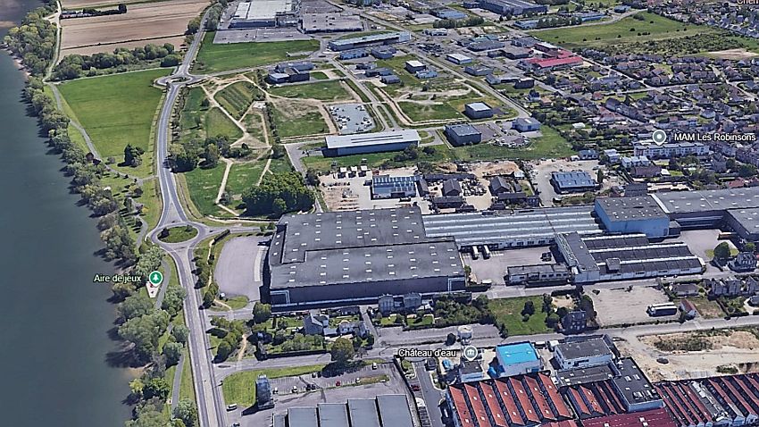 Entrepôt / Local d'activités Location 76320 CAUDEBEC LES ELBEUF