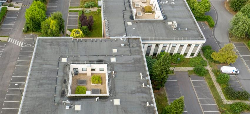 Local d'activités Location 95800 CERGY