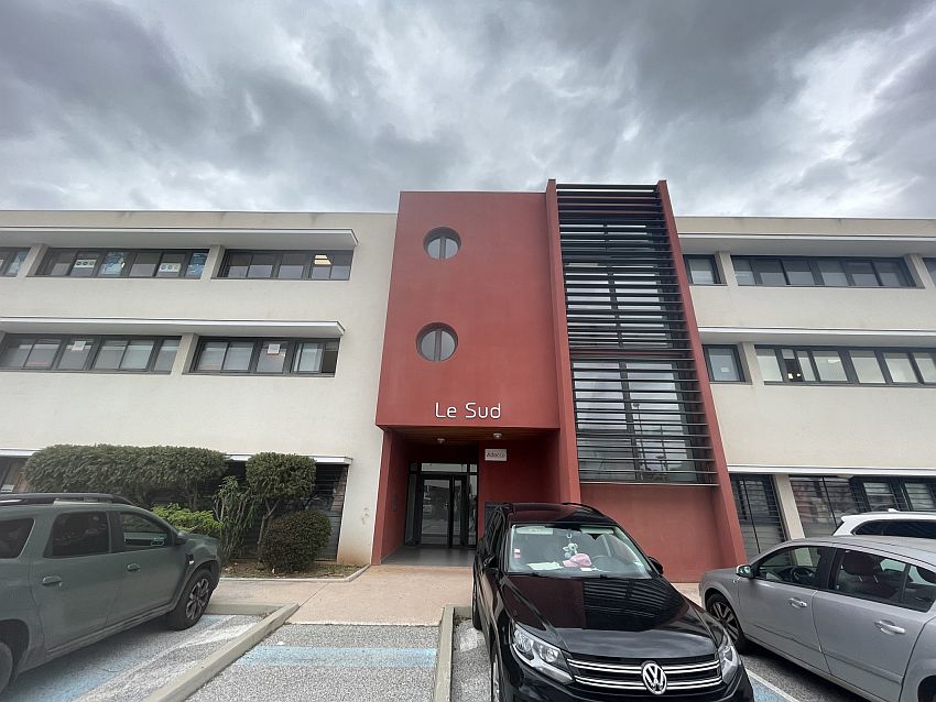 Chargement de l'image...