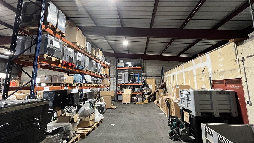 Local d'activités Location 06600 ANTIBES