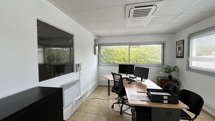 Local d'activités Location 06600 ANTIBES