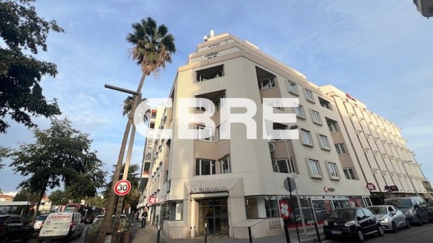 Chargement de l'image...