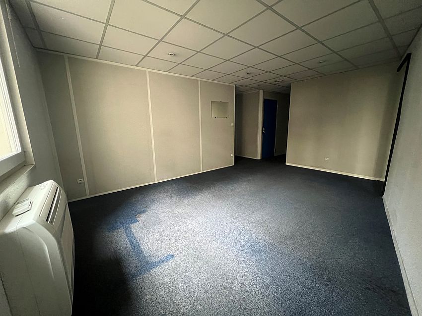 Bureau Location 06200 NICE