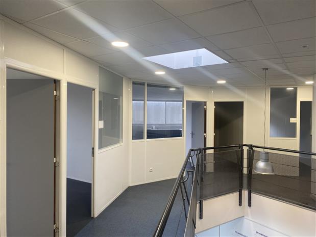 Local d'activités Location 33170 GRADIGNAN