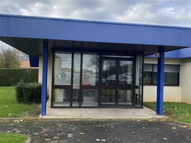 Bureau Vente 85200 FONTENAY LE COMTE 19 RUE LES MORIENNES PISSOTE