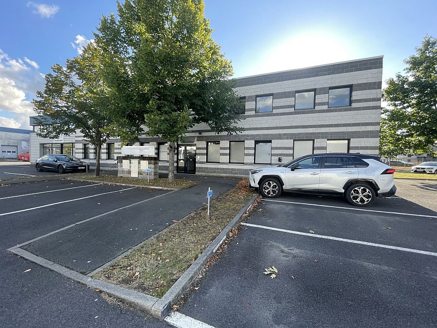 Local d'activités Location 59118 WAMBRECHIES