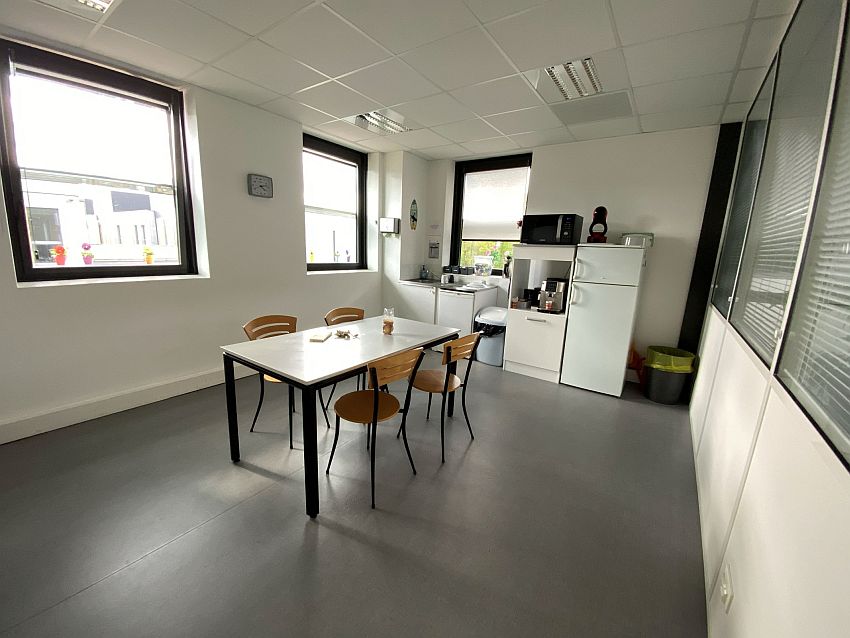 Bureau Location 35510 CESSON SEVIGNE 13 RUE CLAUDE CHAPPE