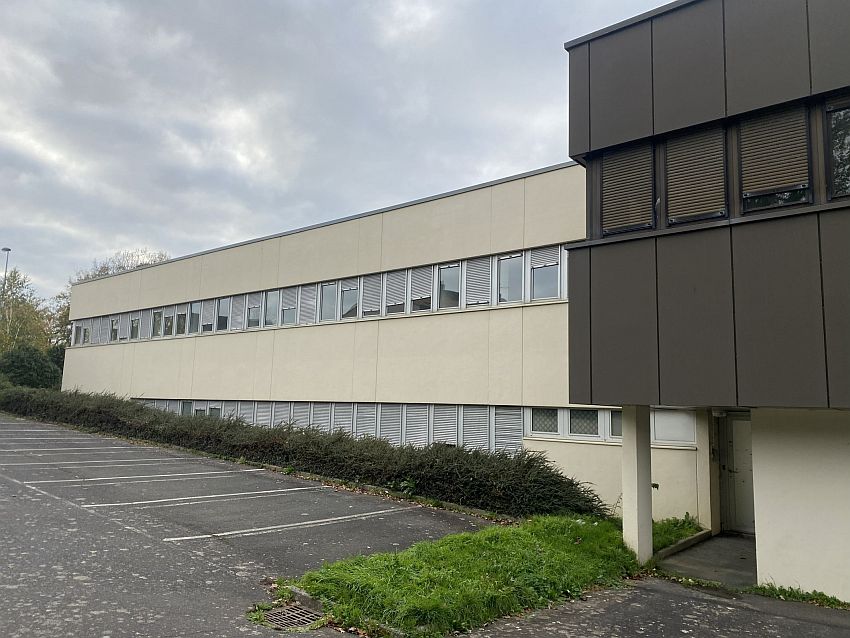 Bureau Vente 85000 LA ROCHE SUR YON 14 RUE MONTESQUIEU