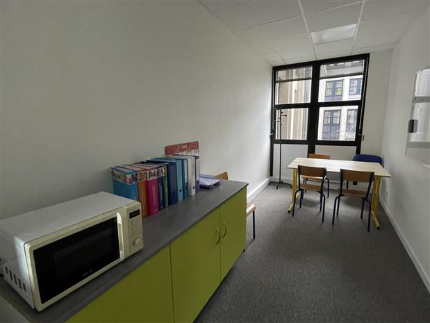 Bureau Location 44100 NANTES 15 QUAI ERNEST RENAUD