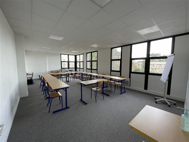 Bureau Location 44100 NANTES 15 QUAI ERNEST RENAUD