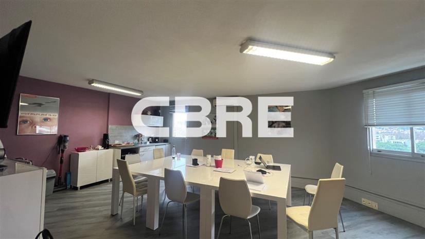 Chargement de l'image...