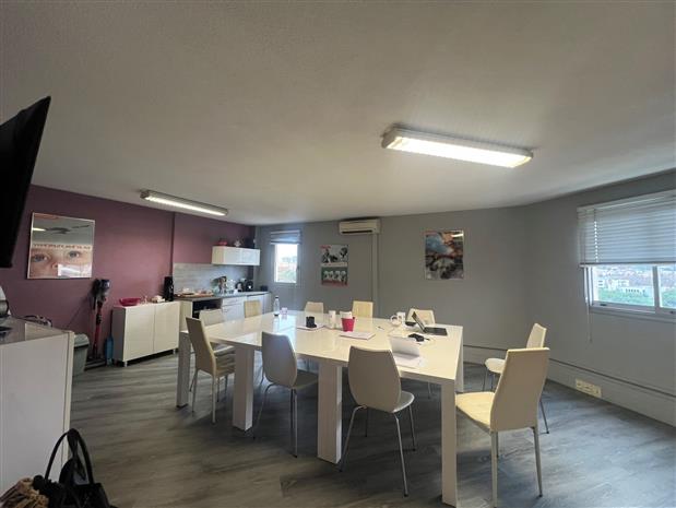 Bureau Location 06200 NICE