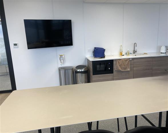 Bureau Location 44800 ST HERBLAIN