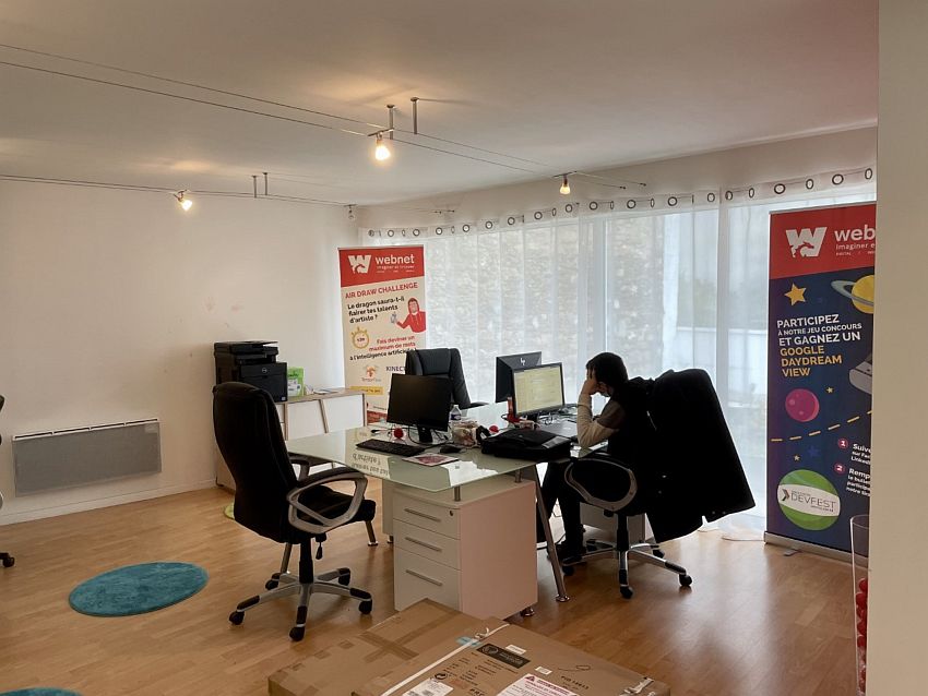 Bureau Location 44000 NANTES 52 QUAI MAGELLAN