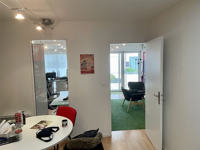 Bureau Location 44000 NANTES 52 QUAI MAGELLAN