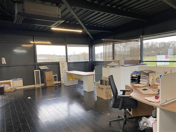 Entrepôt / Local d'activités Vente 72400 CHERREAU